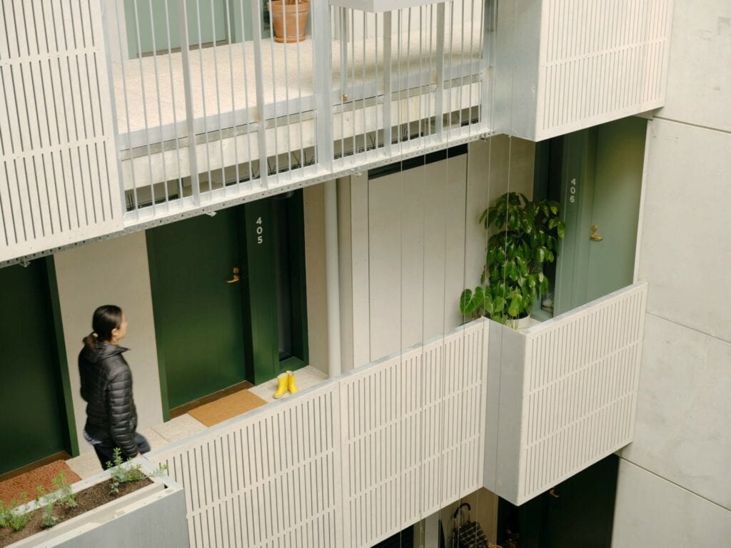 Nightingale Crt Yrd 7