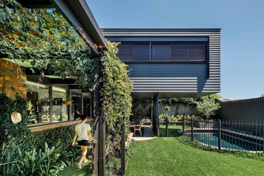 Pleysier Perkins 01 (1)