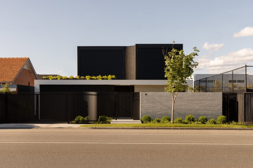 Caulfield North House 29